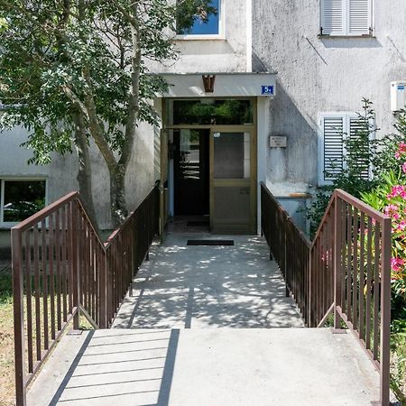 Apartment Pek Crikvenica Buitenkant foto