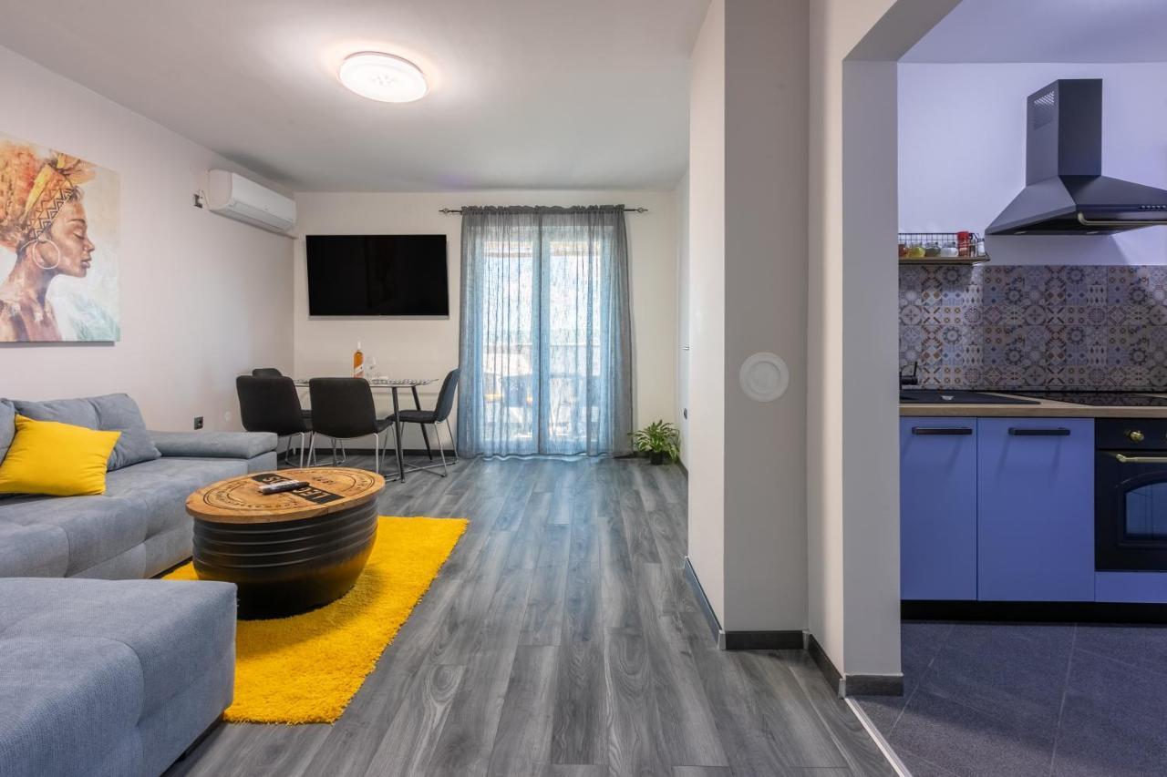 Apartment Pek Crikvenica Buitenkant foto